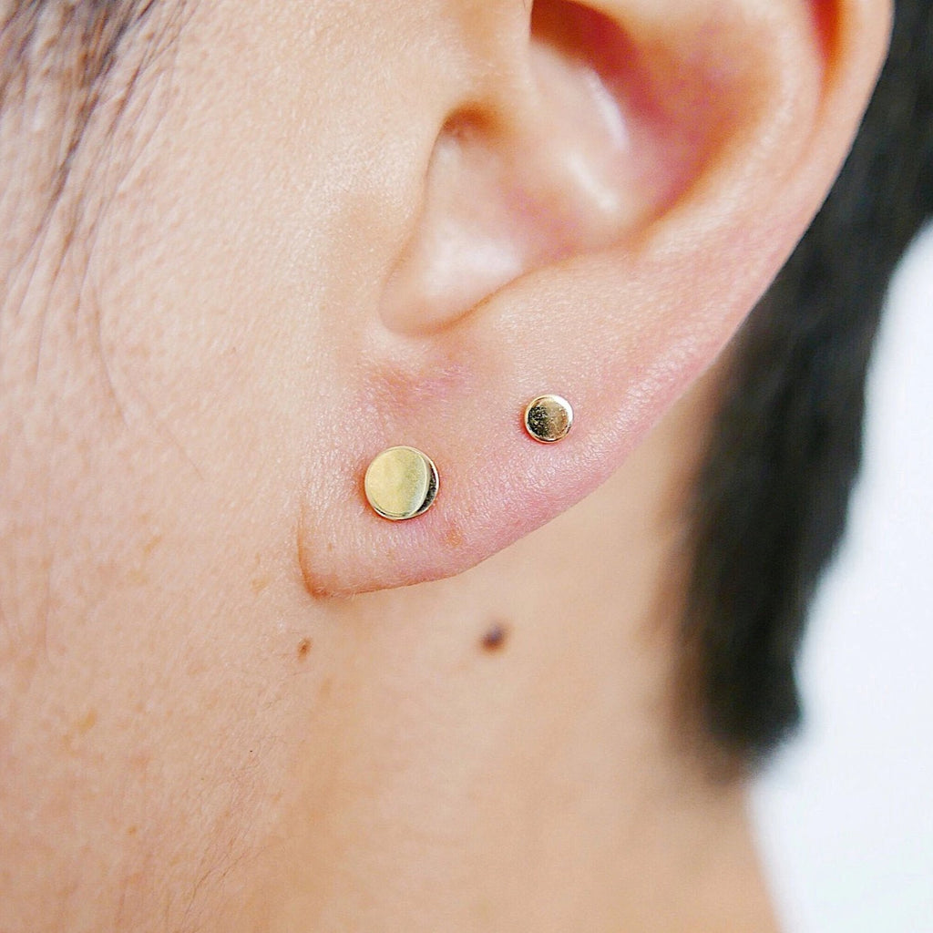 Tiny Dot 14K Yellow Gold Stud Earrings – FANCI.ME