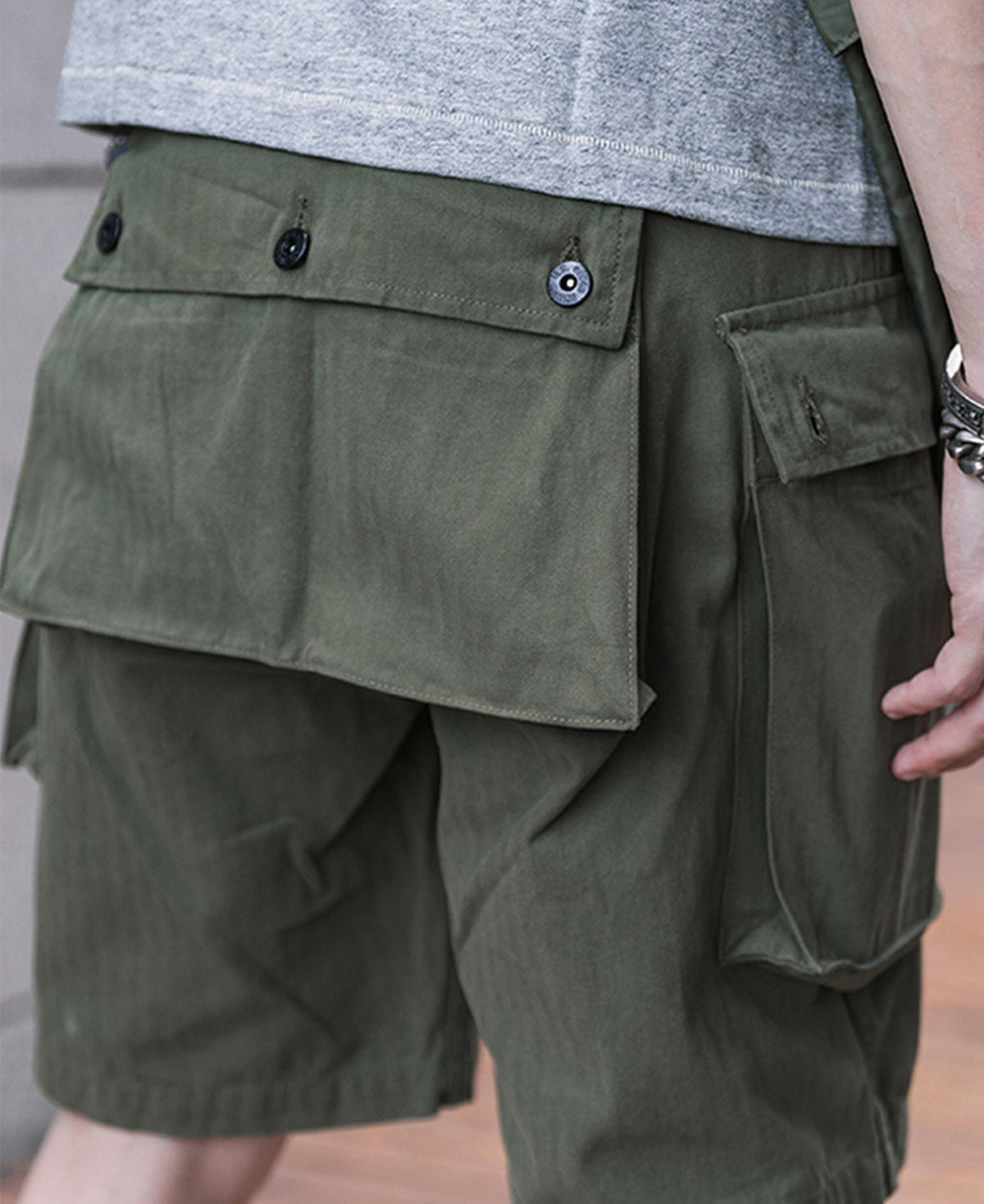 1944 USMC P-44 10 oz Herringbone Twill Utility Shorts | Olderbest