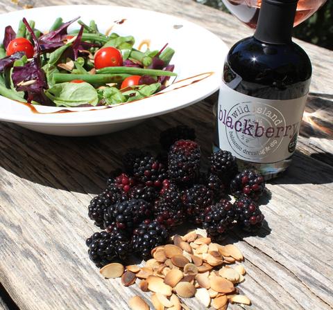 Salad with blackberry balsamic