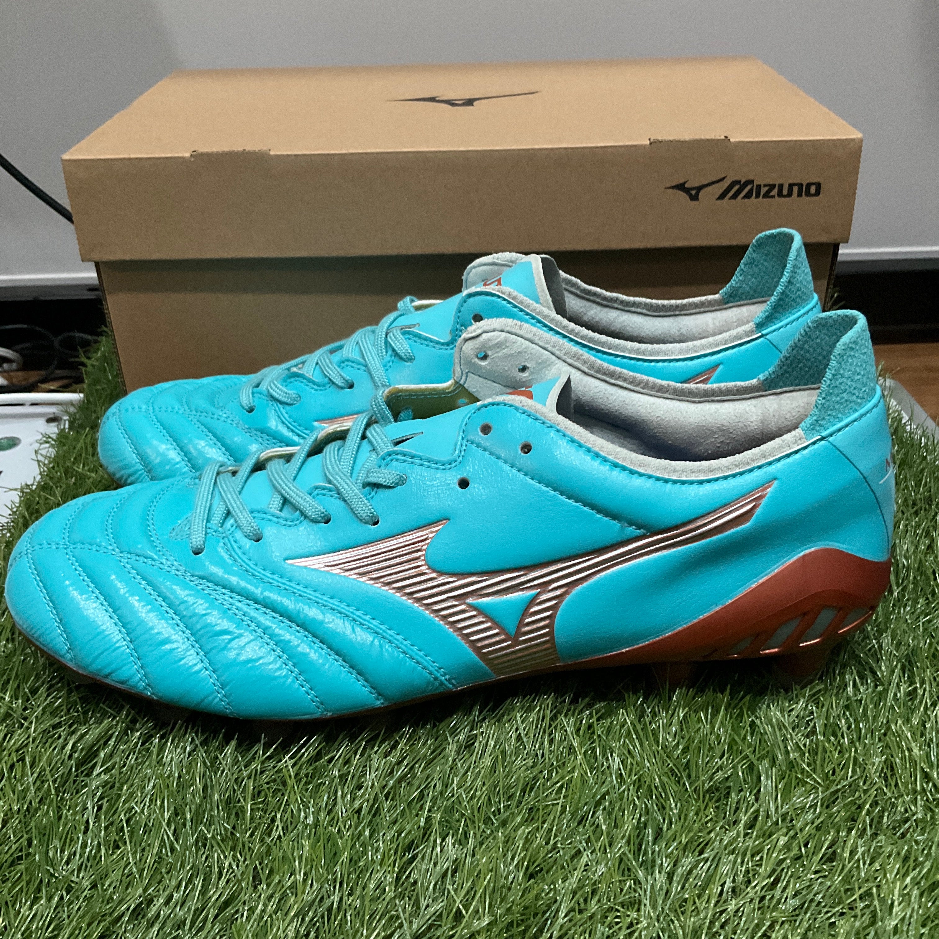 日本未発売 モレリアネオ３エリート P1GA238125 Morelia Neo3 elite AZULE BLUE PACK