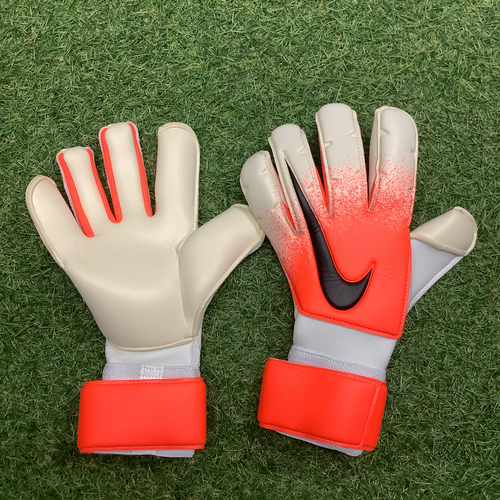 キーパーグローブ Keepergloves 俺の足 サッカー用品セレクトショップ