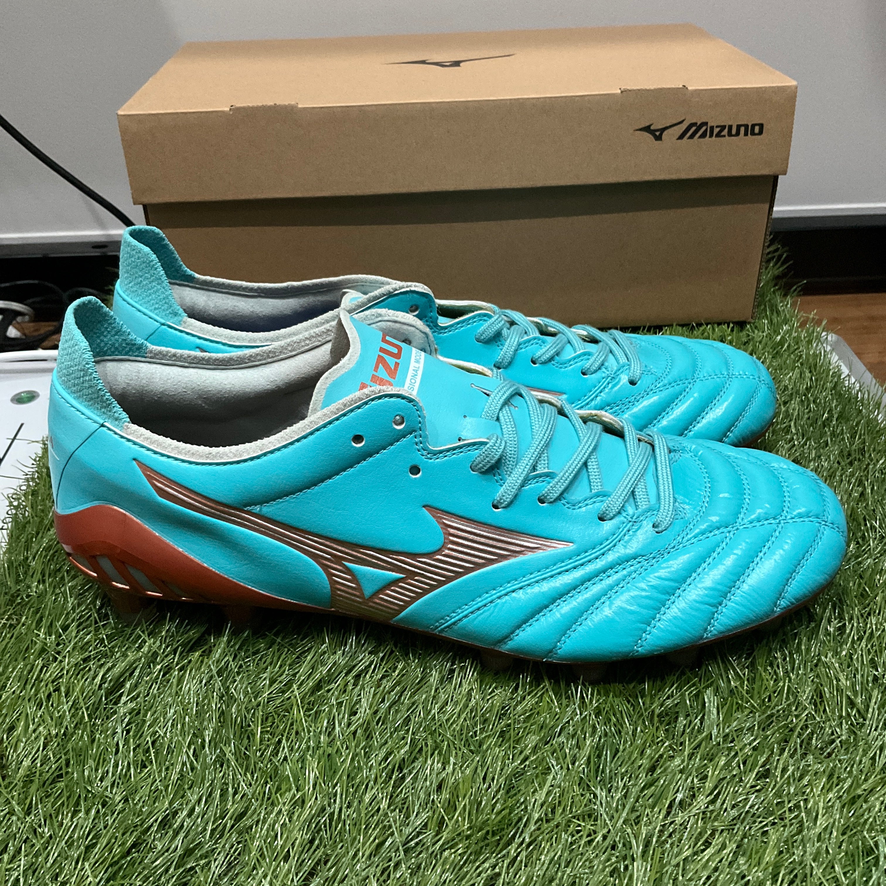 日本未発売 モレリアネオ３エリート P1GA238125 Morelia Neo3 elite AZULE BLUE PACK