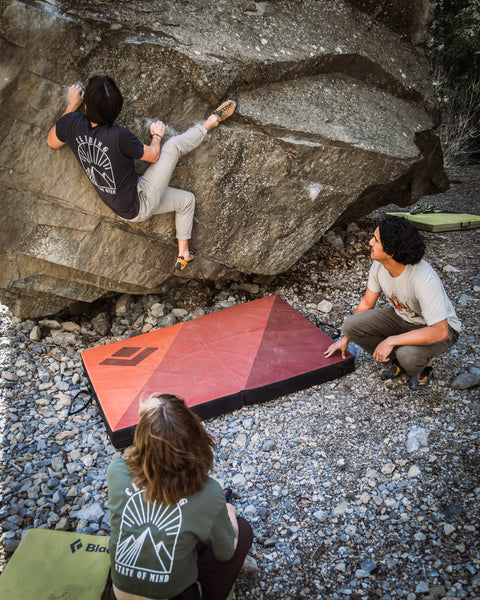 Essential Gear for Bouldering Outdoors: A Beginner's Guide