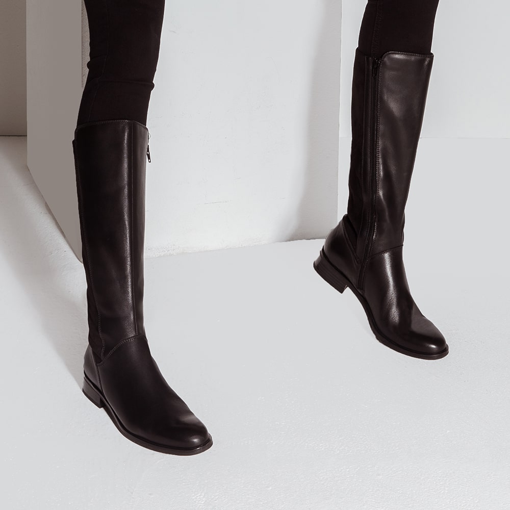 Alastair Boot in Black Leather | Easy Steps | Shoe HQ