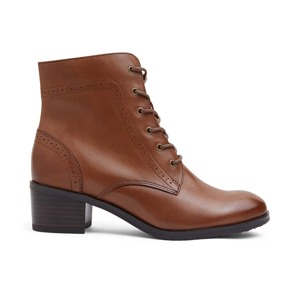 Sandler Lindsey Boot In Mid Brown Leather