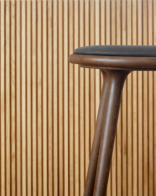 Mater_01095_HighStool_BrownStain_Detail_2.jpg__PID:a75a3376-23c7-42cf-bb11-57ffb7b7bda7