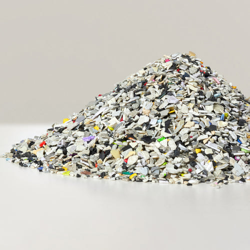 Mater_WasteMaterials_E-wastePlastic_CloseUp_300dpi_Square.jpg__PID:885e3019-b6a5-4ccc-afd9-06bea5d98267