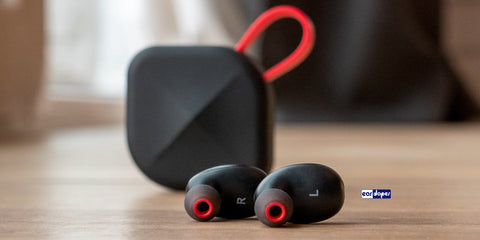 Earbuds with the best microphone