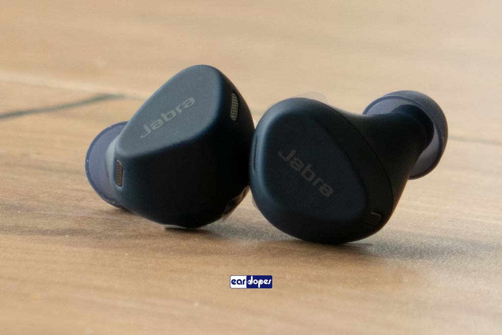 Jabra Elite 4 review oordop