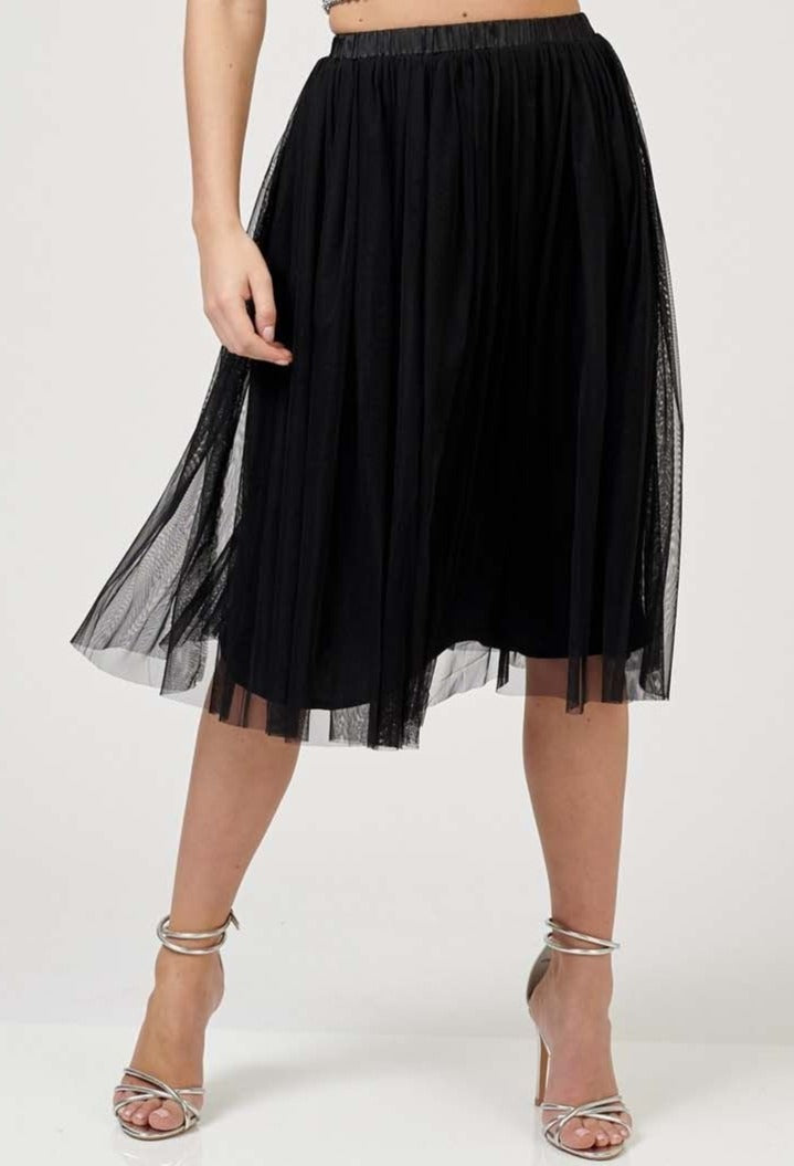 Val Tulle Midi Skirt in Black – Lace & Beads