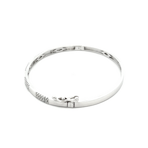 This easy to stack and style 14k white gold bangle features pave-se...