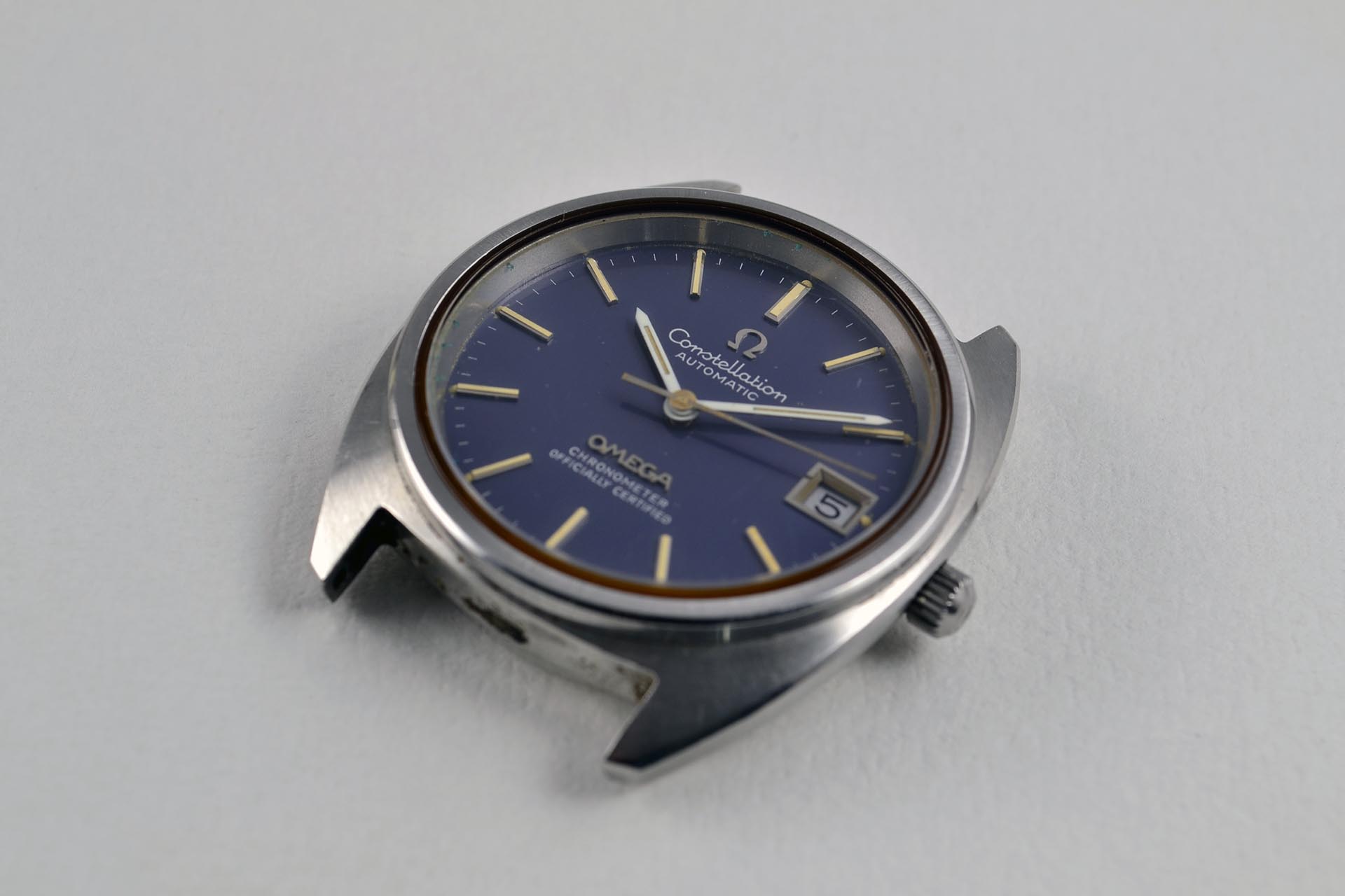 Omega Constellation "C" Bleu 168.0056 calibre 1011 : Rhabillage