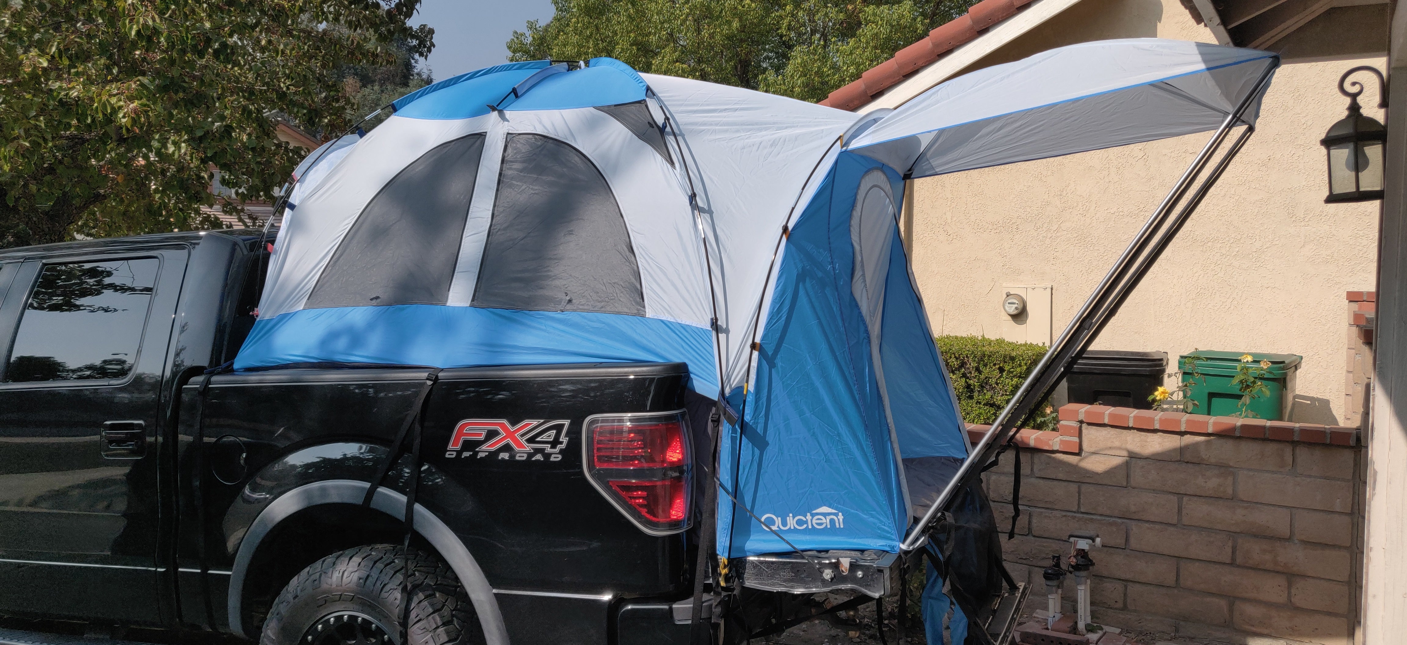 Assembled Quictent Truck Tent