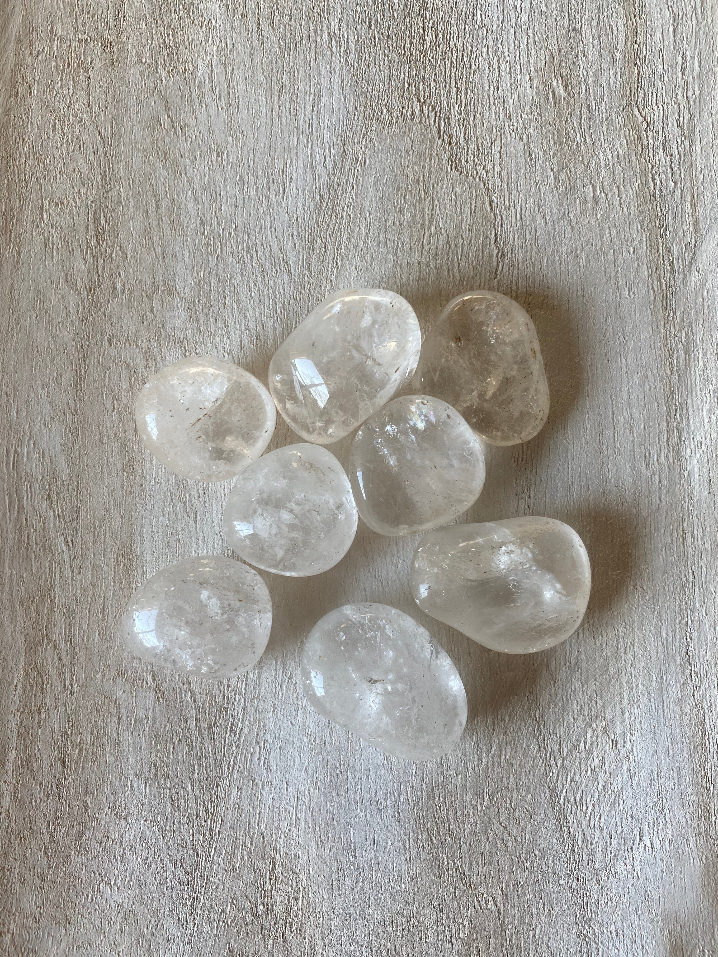 CLEAR QUARTZ TOUCHSTONE | CLARITY