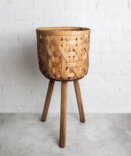 Load image into Gallery viewer, Potrero Basket Stand