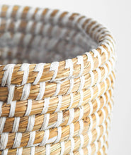 Load image into Gallery viewer, Natural Basket Planter Set