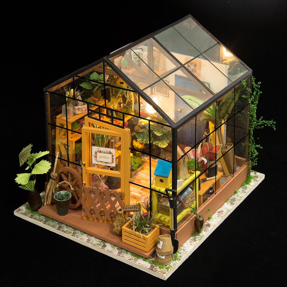 greenhouse dollhouse