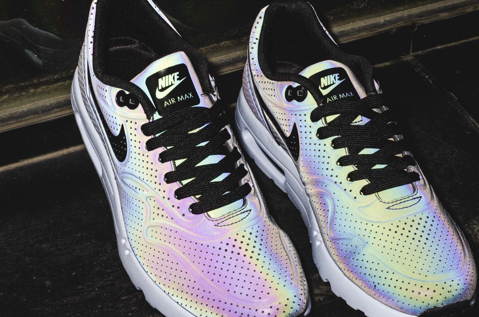 Nike Air Max 1 Ultra Moire "Iridescent" –
