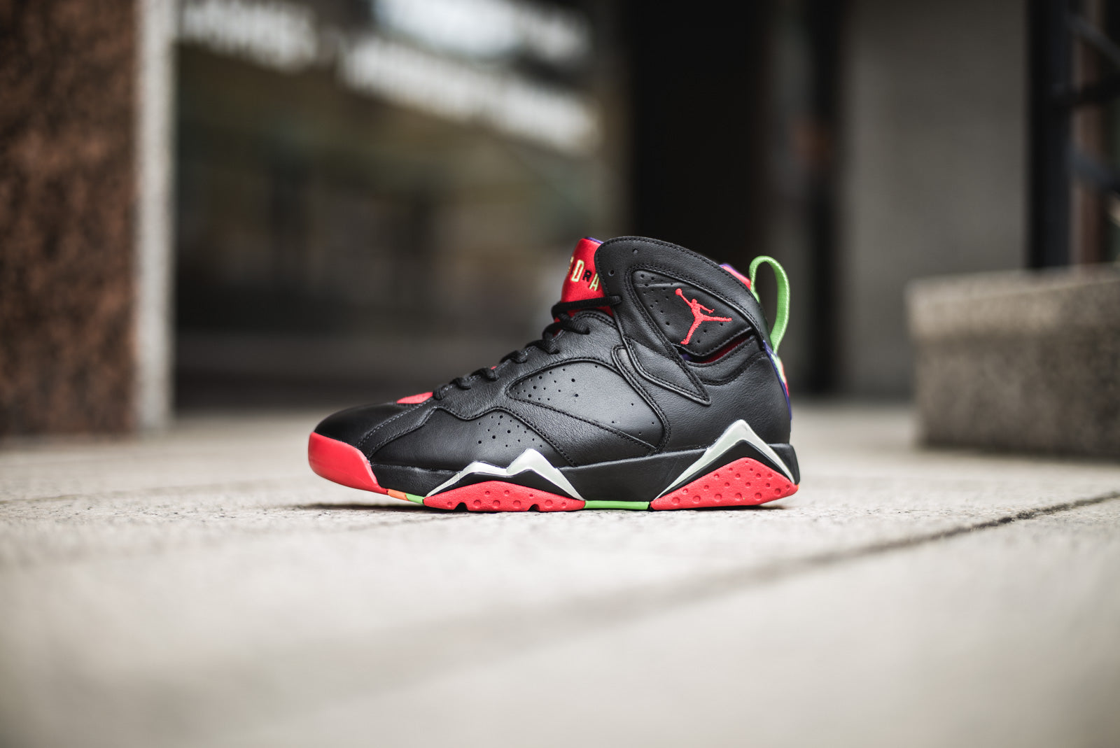 air jordan 7 marvin the martian