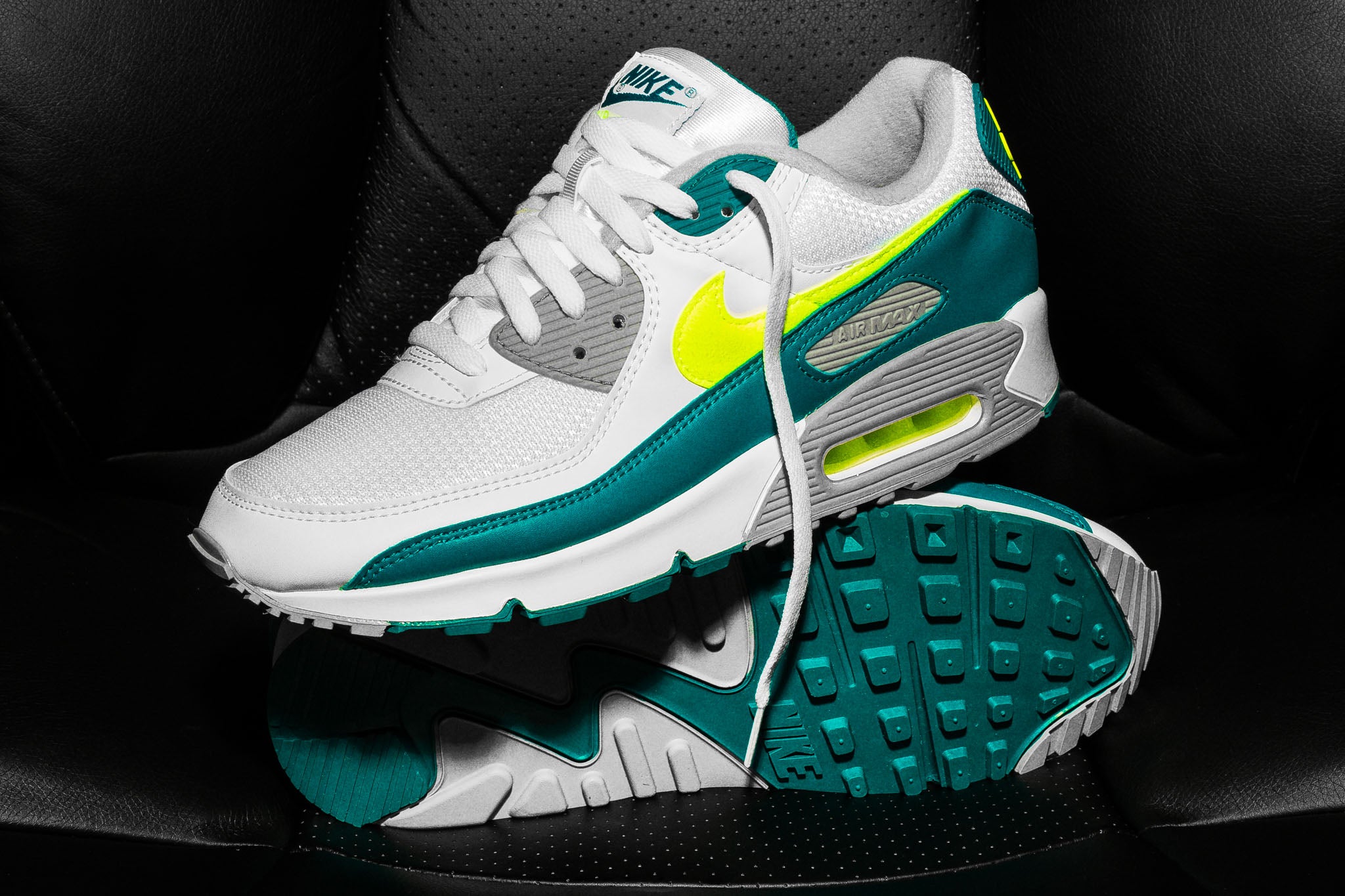 spruce lime air max 90