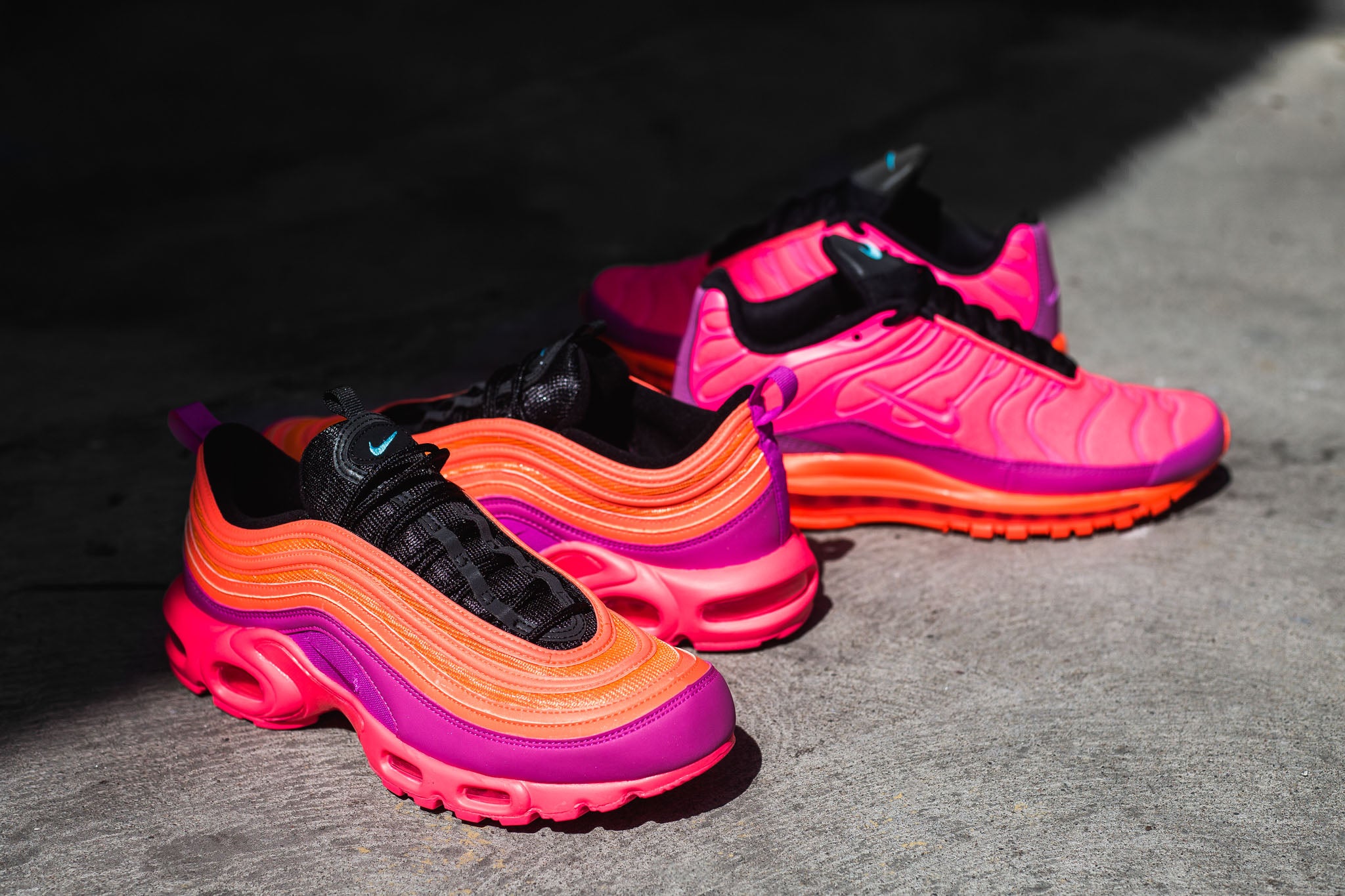 pink and orange nike air max 97