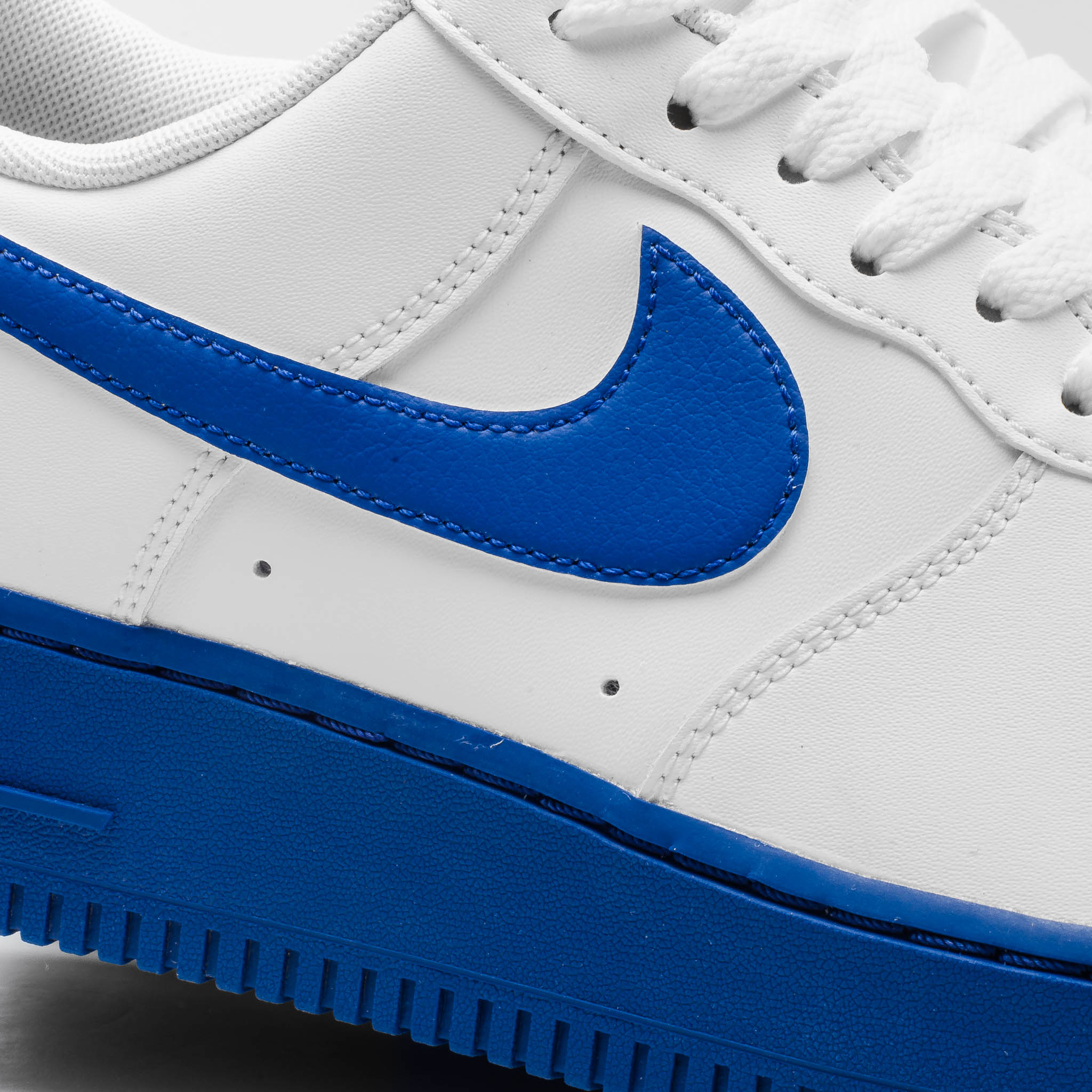 nike air force 1 white royal blue