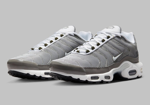 New Nike Air Max Plus "Grey Olive" Early Photos