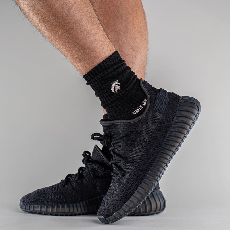 adidas YEEZY Boost  V2 Onyx サイズcm   スニーカー