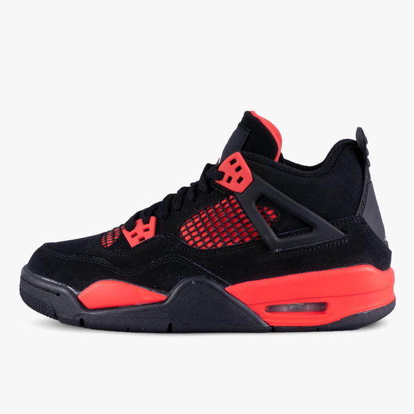 are the jordan 4 true to size