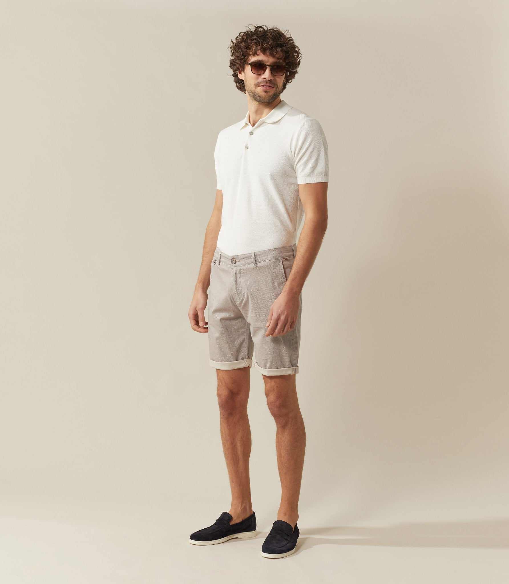 Beige Bermuda shorts 