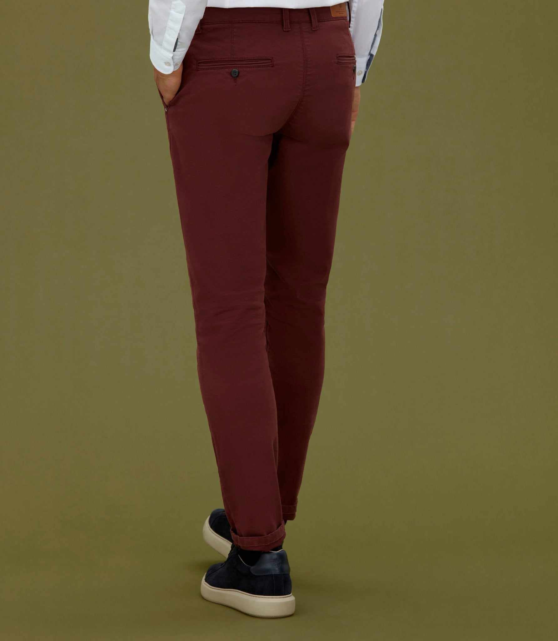 Fashion burgundy chino 