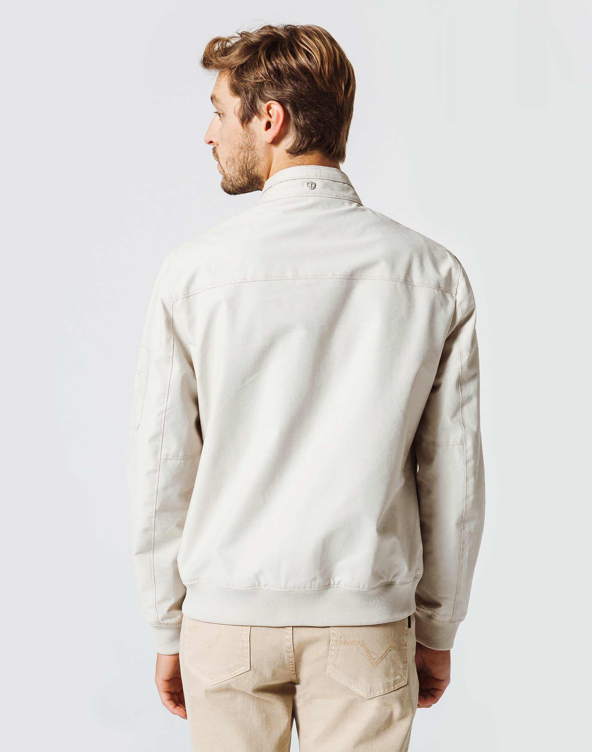 Lightweight Jacket with stand-up collar