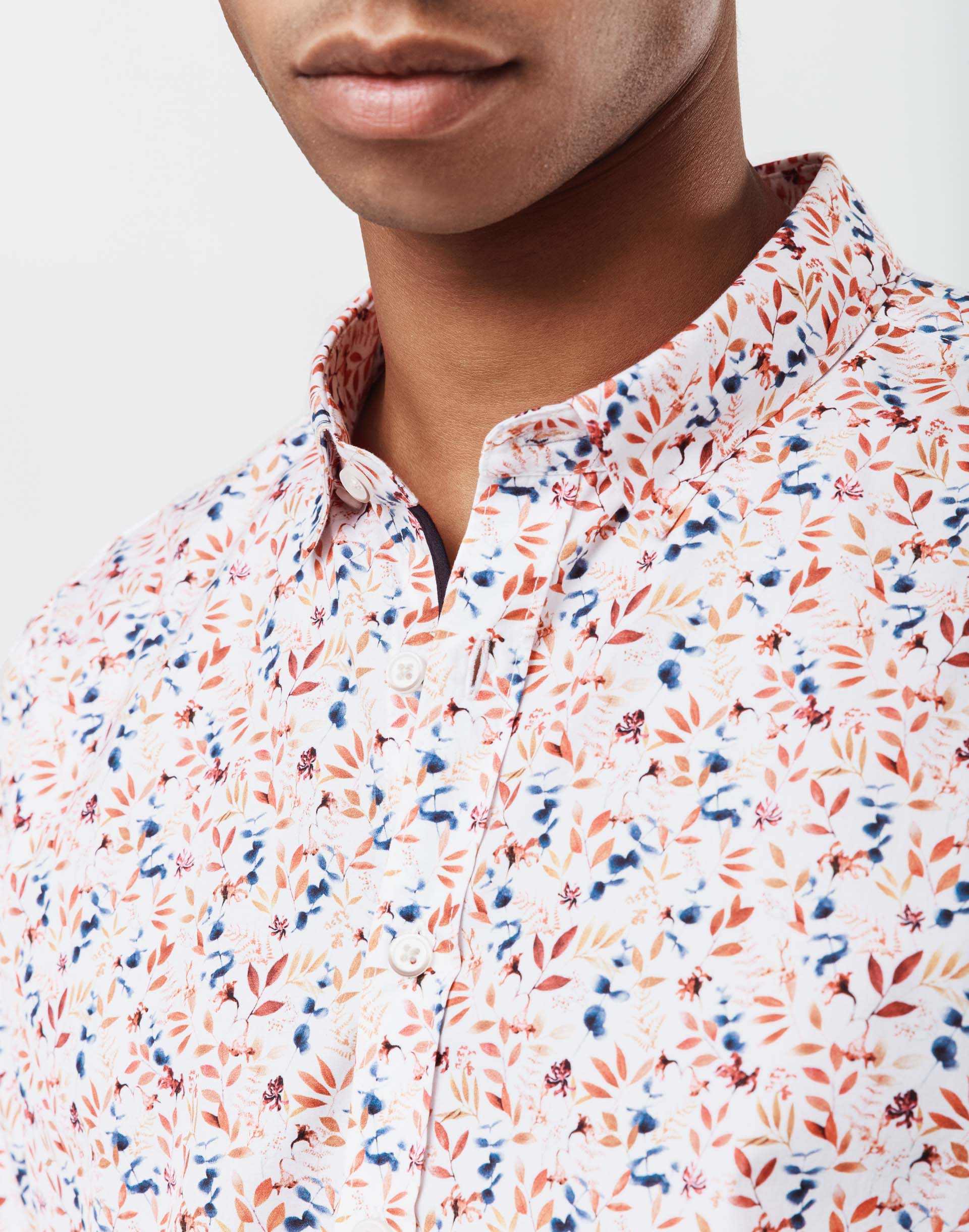 Leaf pattern casual shirt