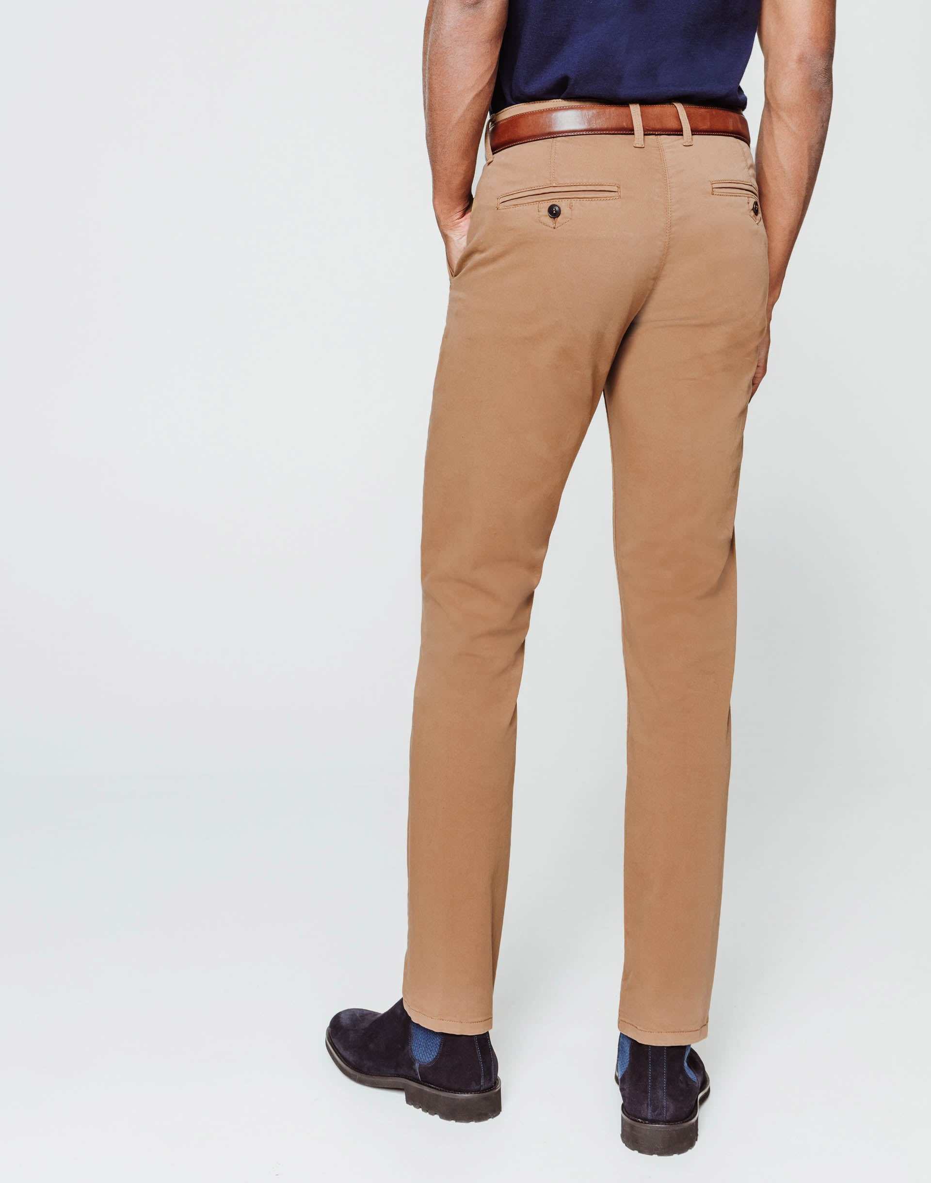 Chino fashion camel