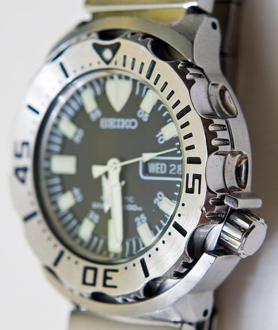 Seiko Orange Monster Black Monster Watch review skx781 skx779