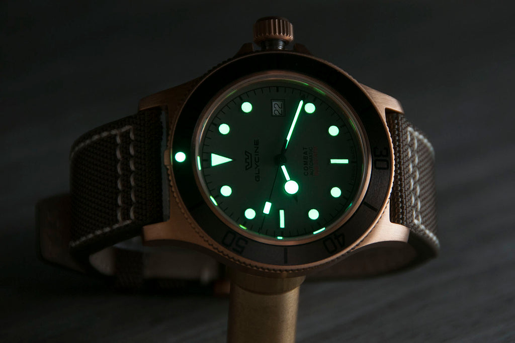 Glycine Combat Sub Bronze Watch Review - A Budget Tudor Black Bay Bronze? (GL0390)