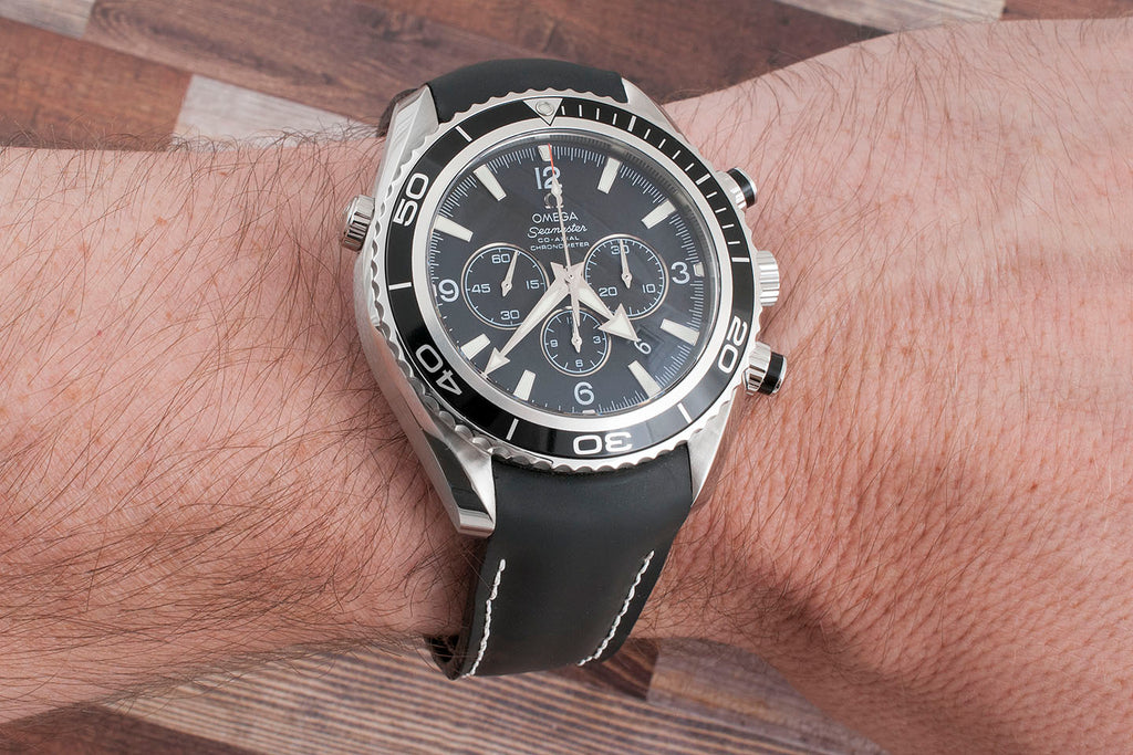 Omega Seamaster Planet Ocean Chronograph 10 Year Update and the Results of an Extensive Restoration (2210.50.00 Watch Review)