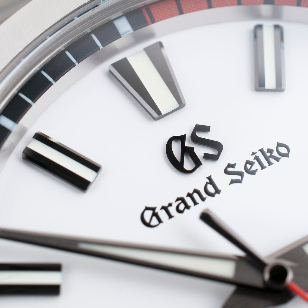 Grand Seiko Tough Quartz Anti-Magnetic Watch Review - Half a Milgauss for One Third the Price (SBGX341)