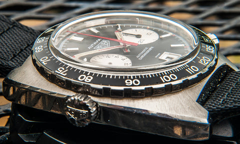 Heuer Autavia Viceroy 1163V Review Cal 12 Calibre 11 Chronomatic crystal bezel crown side view