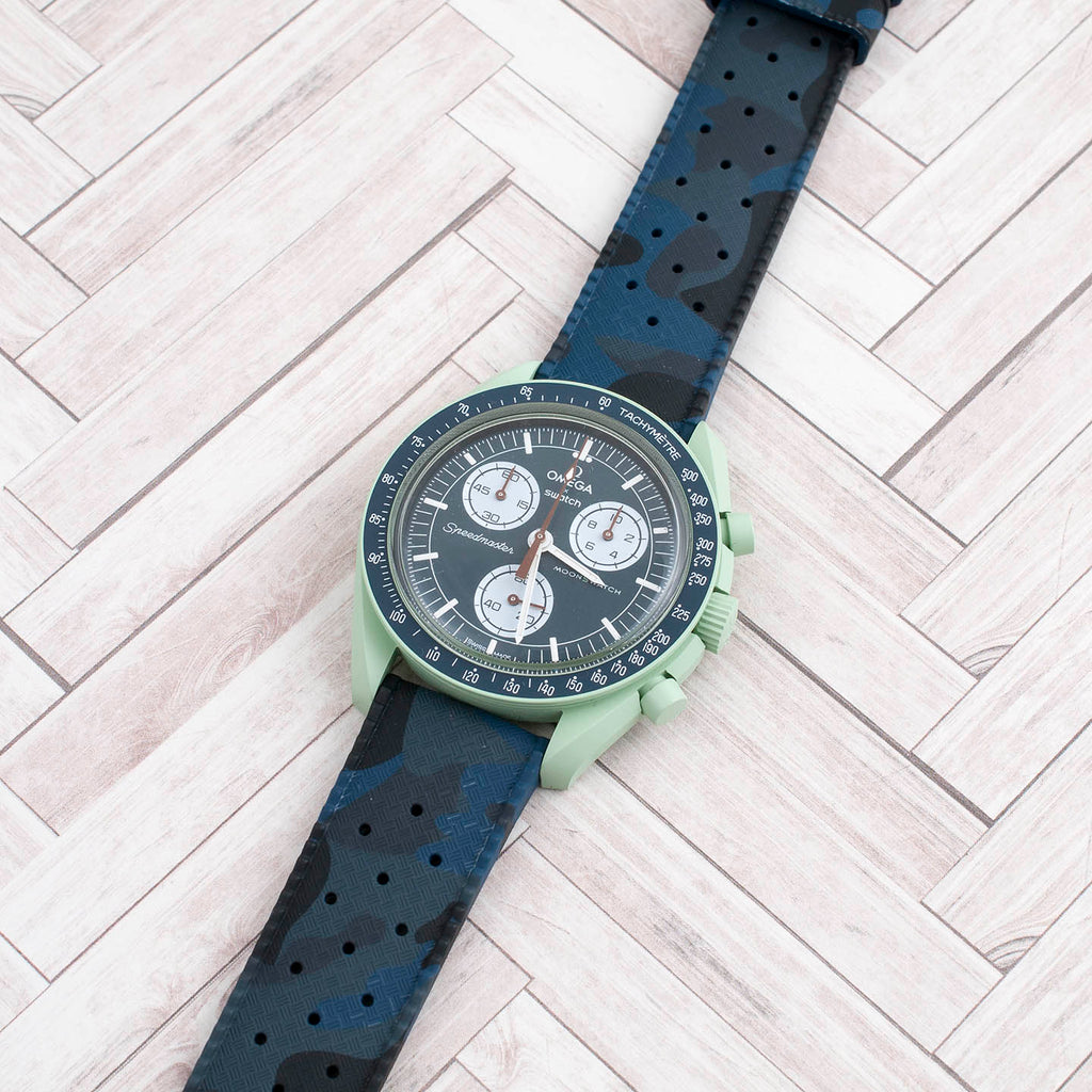 Swatch x Omega Moonswatch Mission On Earth Watch Review SO33G100 camo blue tropical fkm rubber replacement strap band