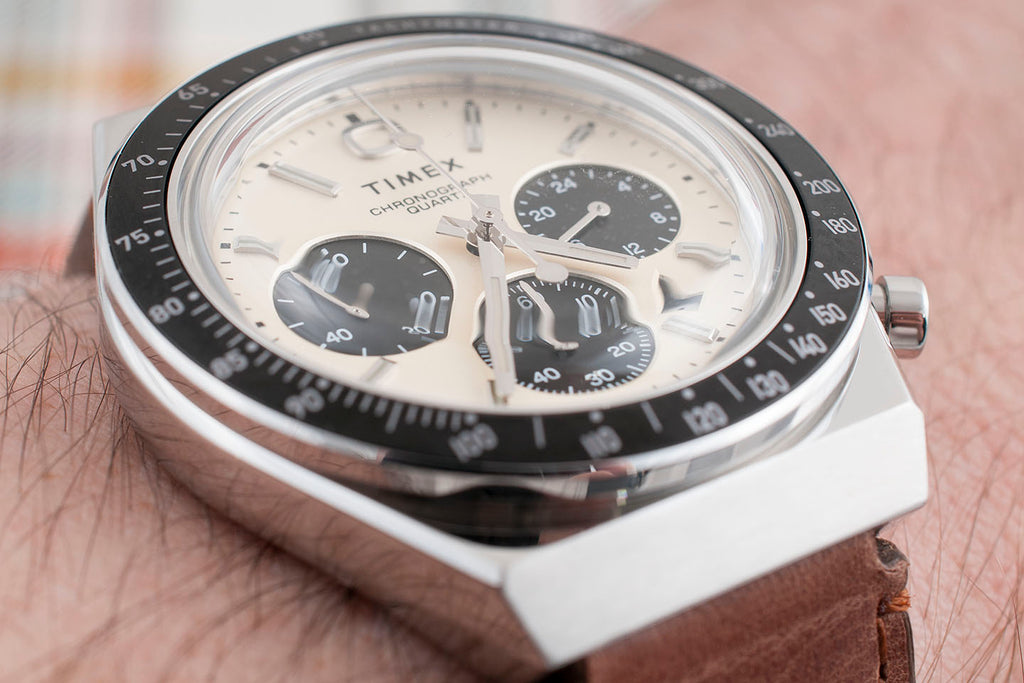 Q Timex Chronograph 40mm Watch Review (TW2V42700ZV and TW2V42800ZV)