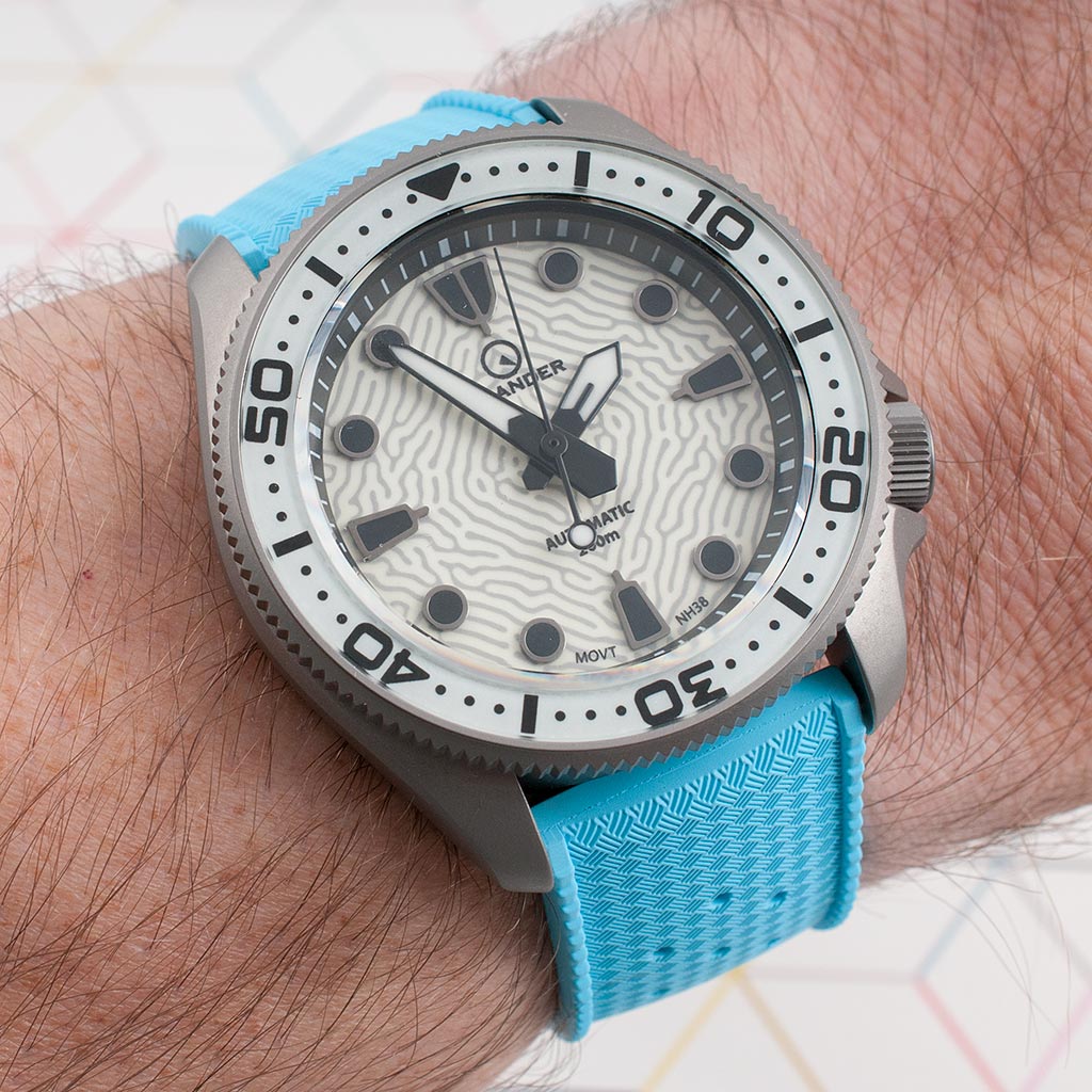 Islander Watch Sands Point Titanium Diver Lume Dial Coral Watch Review - ISL-161