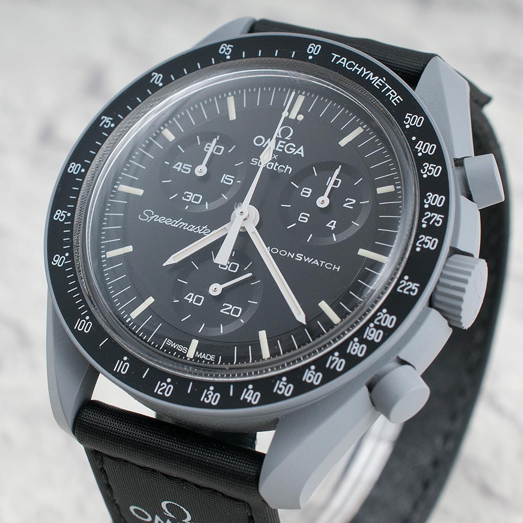 Omega x Swatch Moonswatch Mission to the Moon Watch Review SO33M100