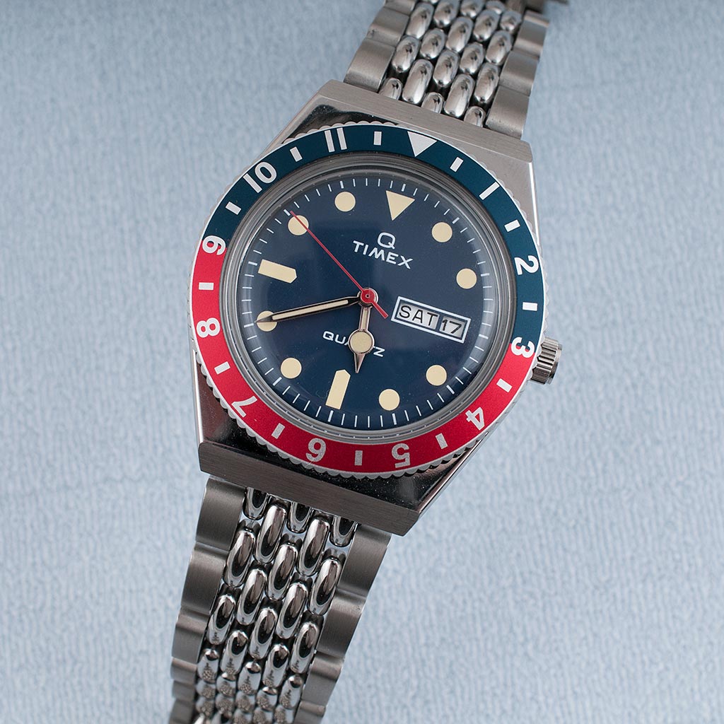 Q Timex Reissue 38mm Quartz Watch Review - Blue/Red TW2V32100ZV and Black/Green TW2U60900ZV