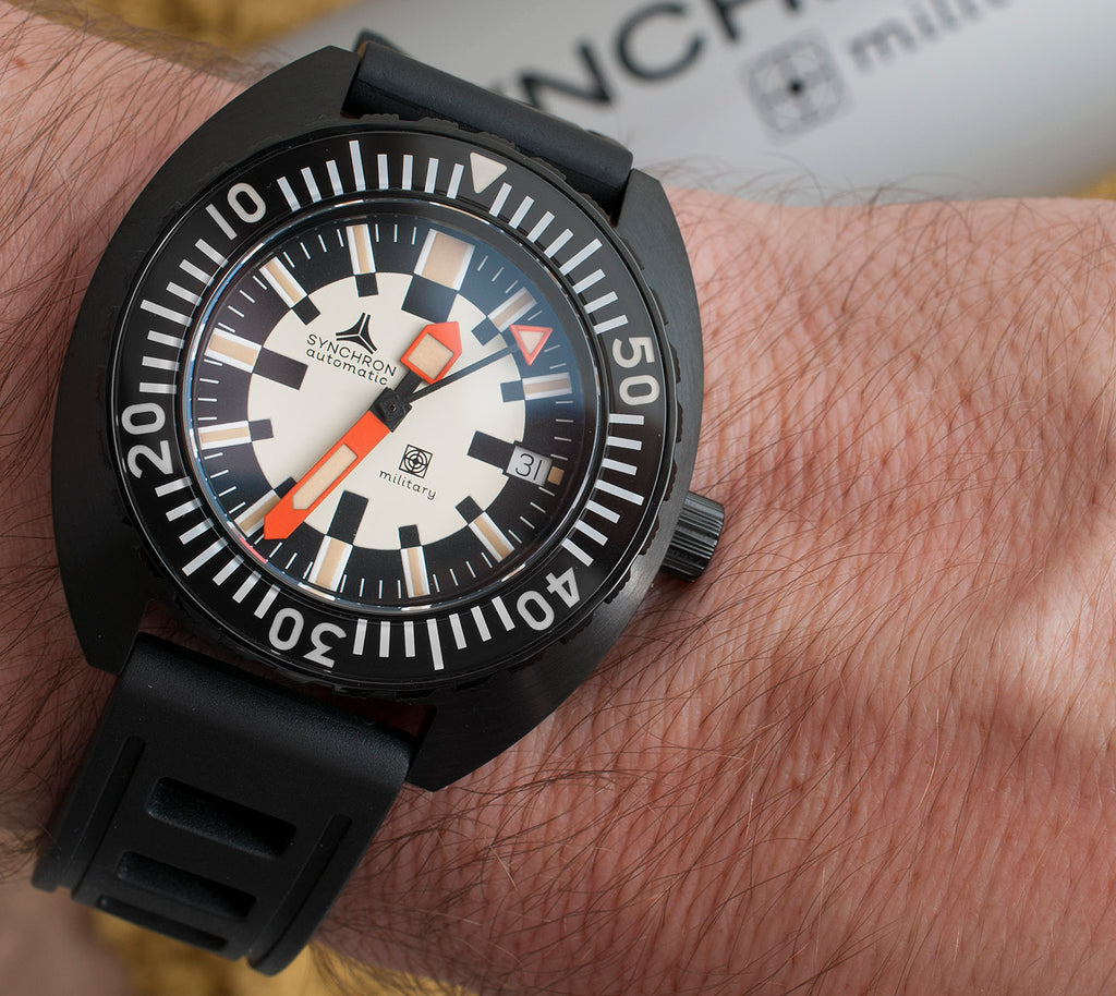 Synchron Military Watch review AR coating