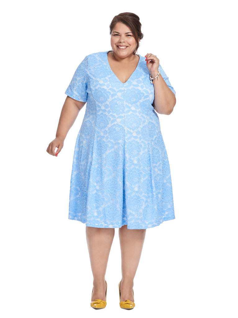 Short Sleeve Periwinkle Lace Fit and Flare Dress | Gwynnie Bee Outlet