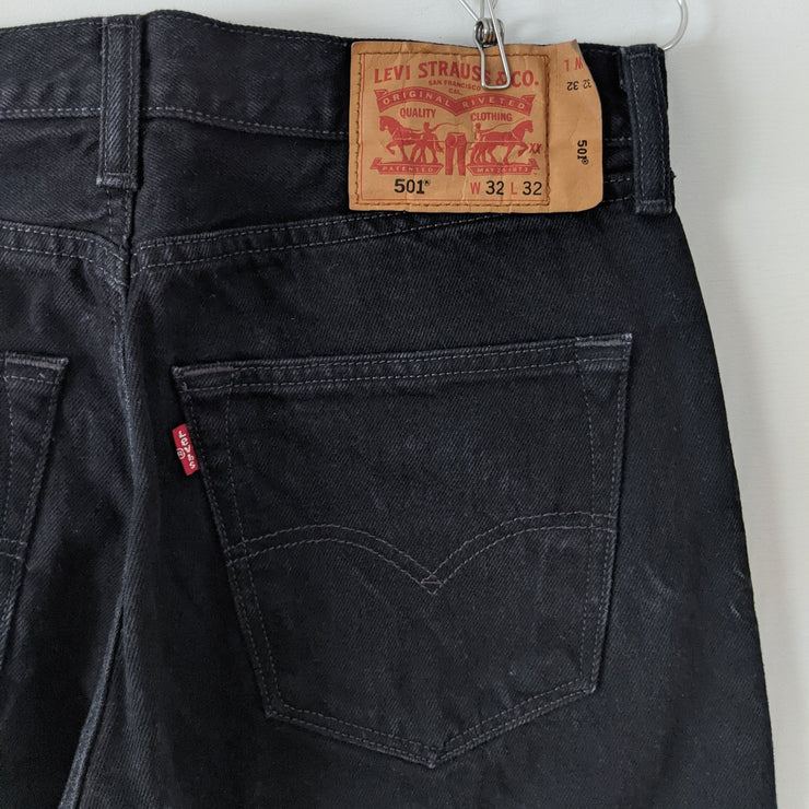 Black Levi's 501 32x32 Denim Jean | Fold and Fray