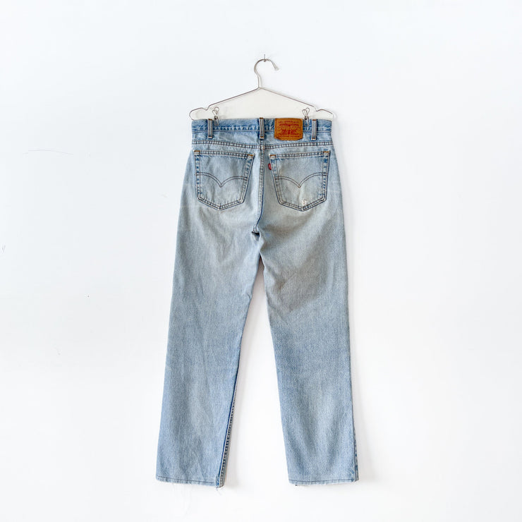 Vintage Levi's 516 32X32 Light Blue Faded Denim Straight Leg – Fold and Fray