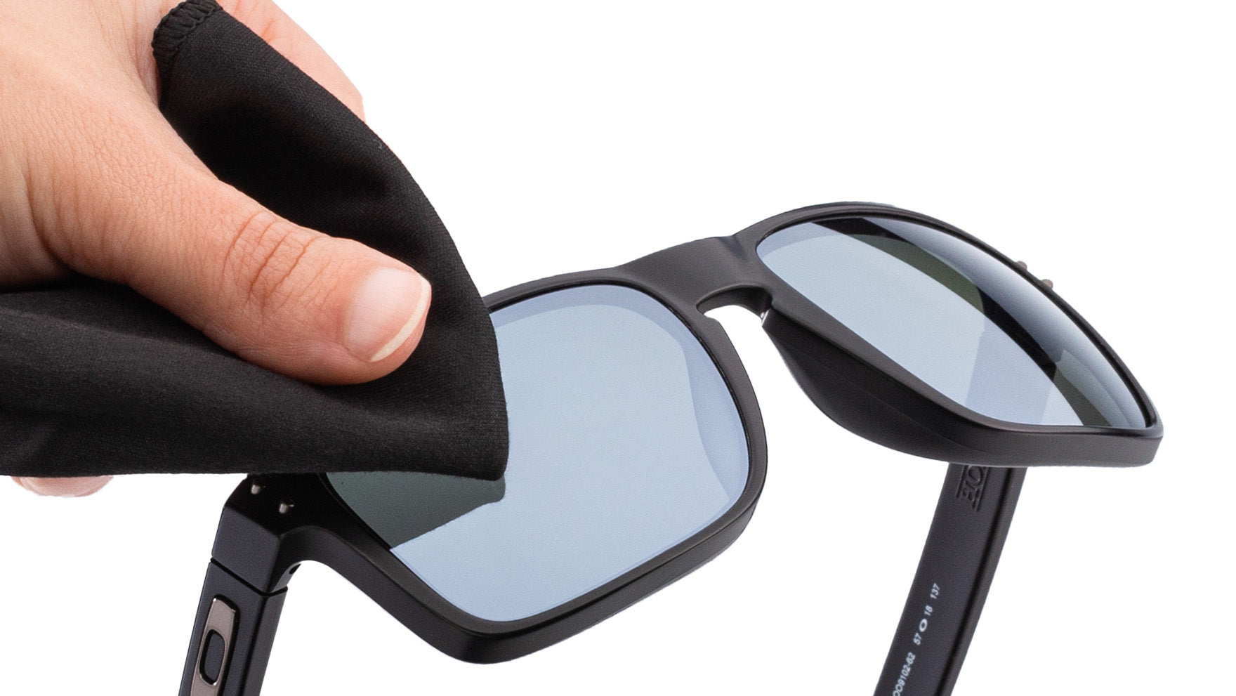 Wiping Lenses with Microfiber bag