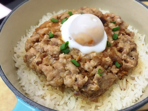 咸蛋肉餅煲仔飯